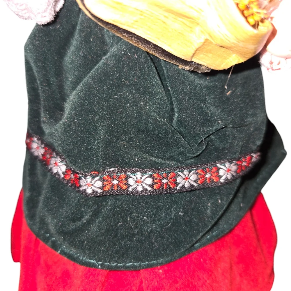Vintage Made In Taiwan Christmas‎ Papier Mache Mrs. Claus With Candy 11
